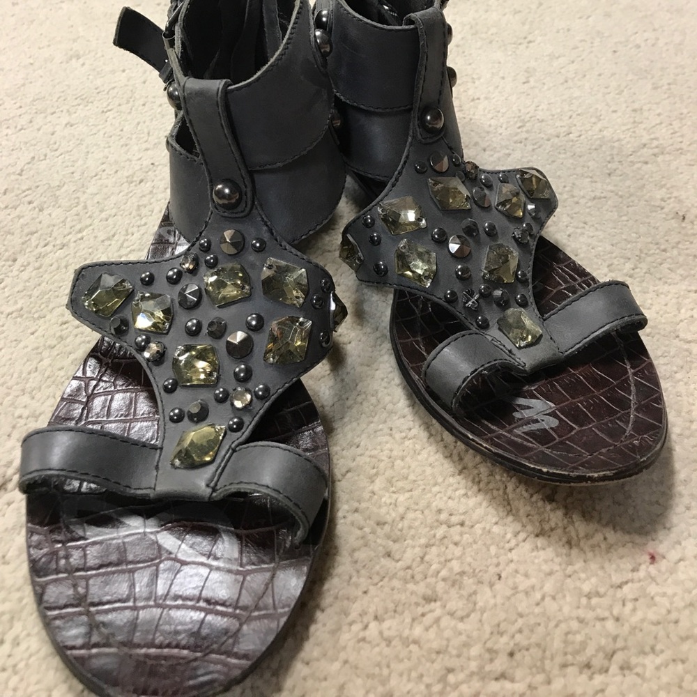 Sandals - Picture 5 of 5
